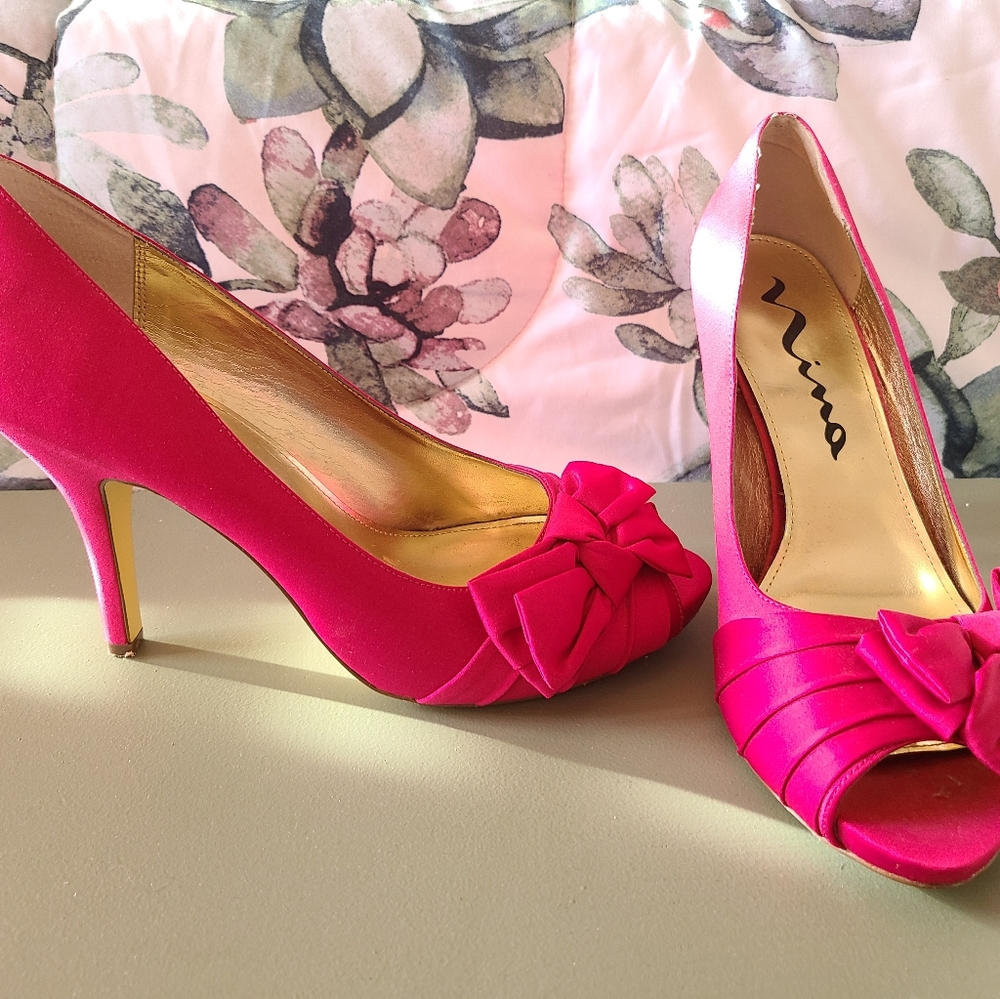Nina pink heels